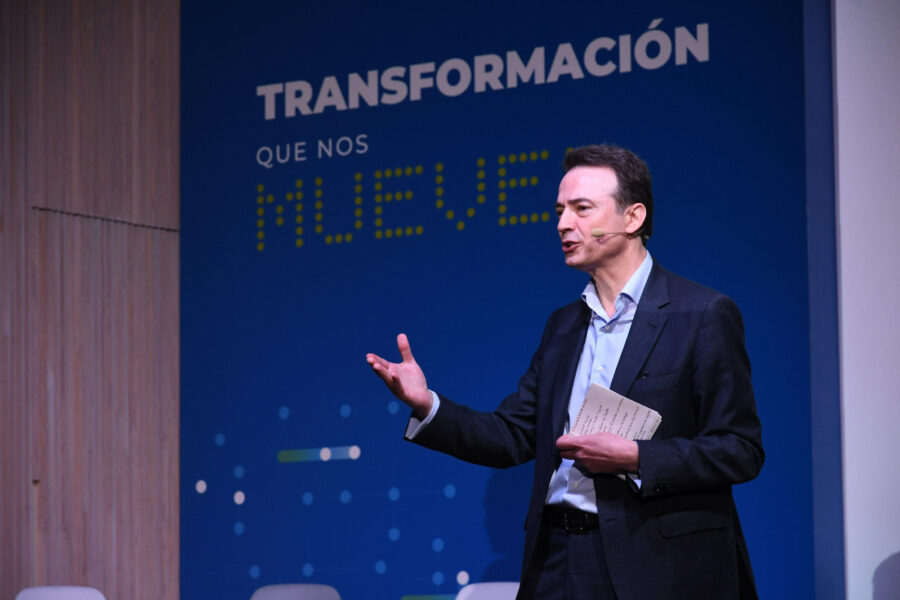 Arturo Gonzalo en la presentación del nuevo Plan de Transformación Digital Arturo Gonzalo en la presentación del nuevo Plan de Transformación Digital